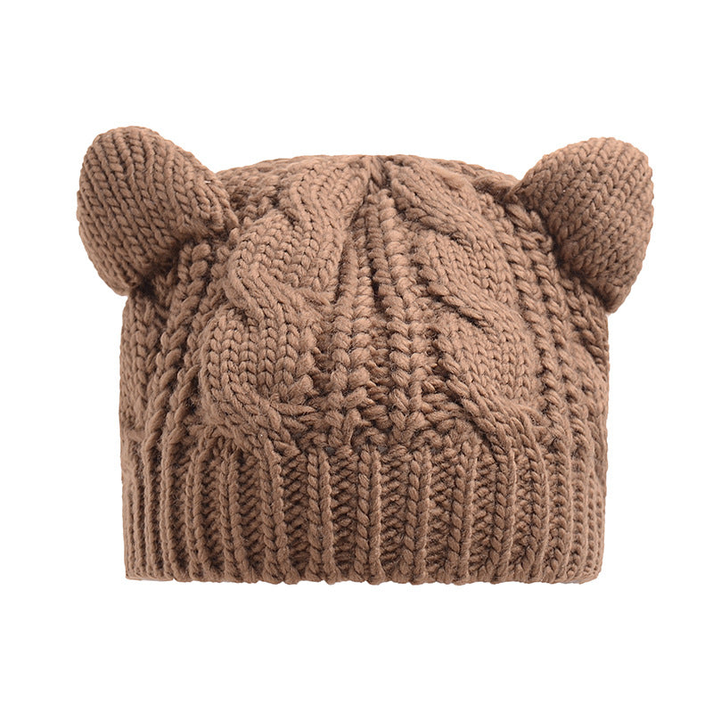 Gestrickte Beanie mit Katzenohren