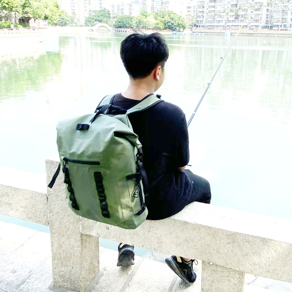 Wasserdichter Rucksack für Angeln 30 L – Bild 4 | LuxeStyle