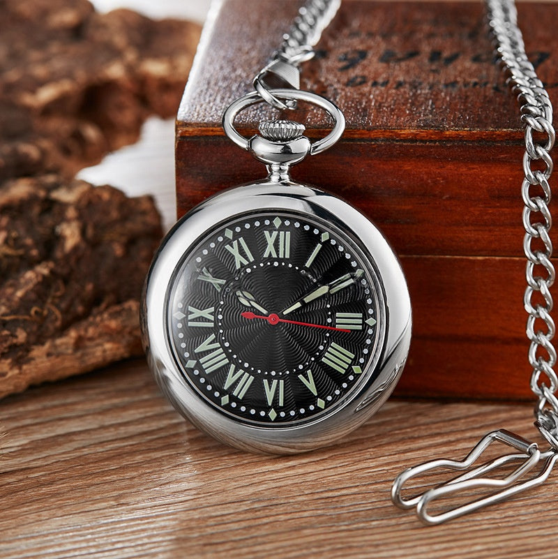 Antike Taschenuhr mit Quarz-Uhrwerk