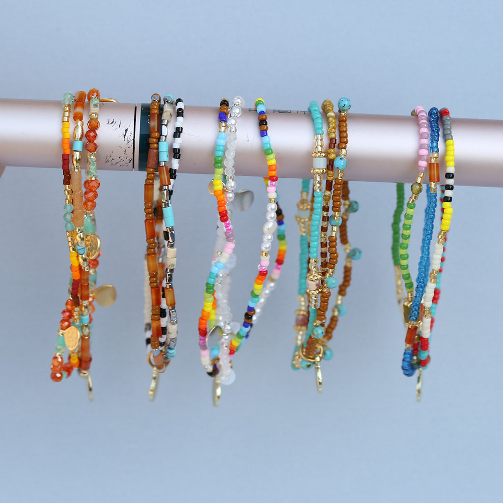 Dreilagiges Armband mit Halbedelsteinen – Bild 8 | LuxeStyle