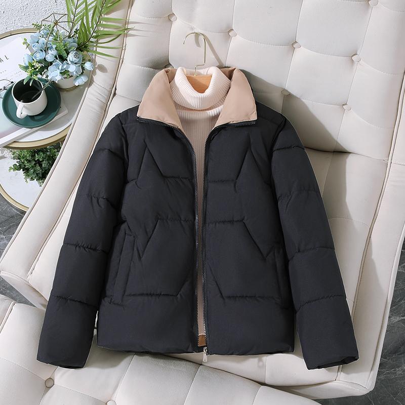 Vielseitige kurze Baumwoll-Steppjacke Damen