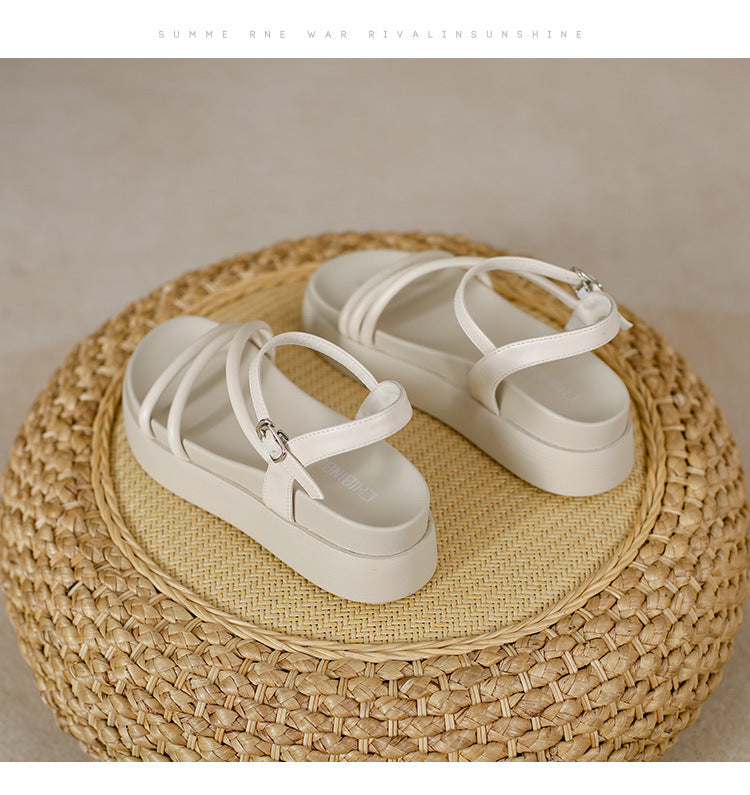 Fairy Style Plateau Sandalen im Römer-Look – Bild 4 | LuxeStyle