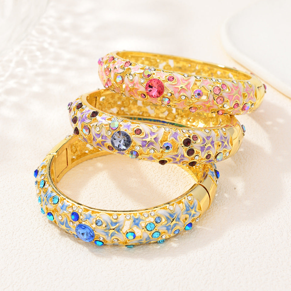 Armband Seestern Emaille Diamant-besetzt – Bild 5 | LuxeStyle