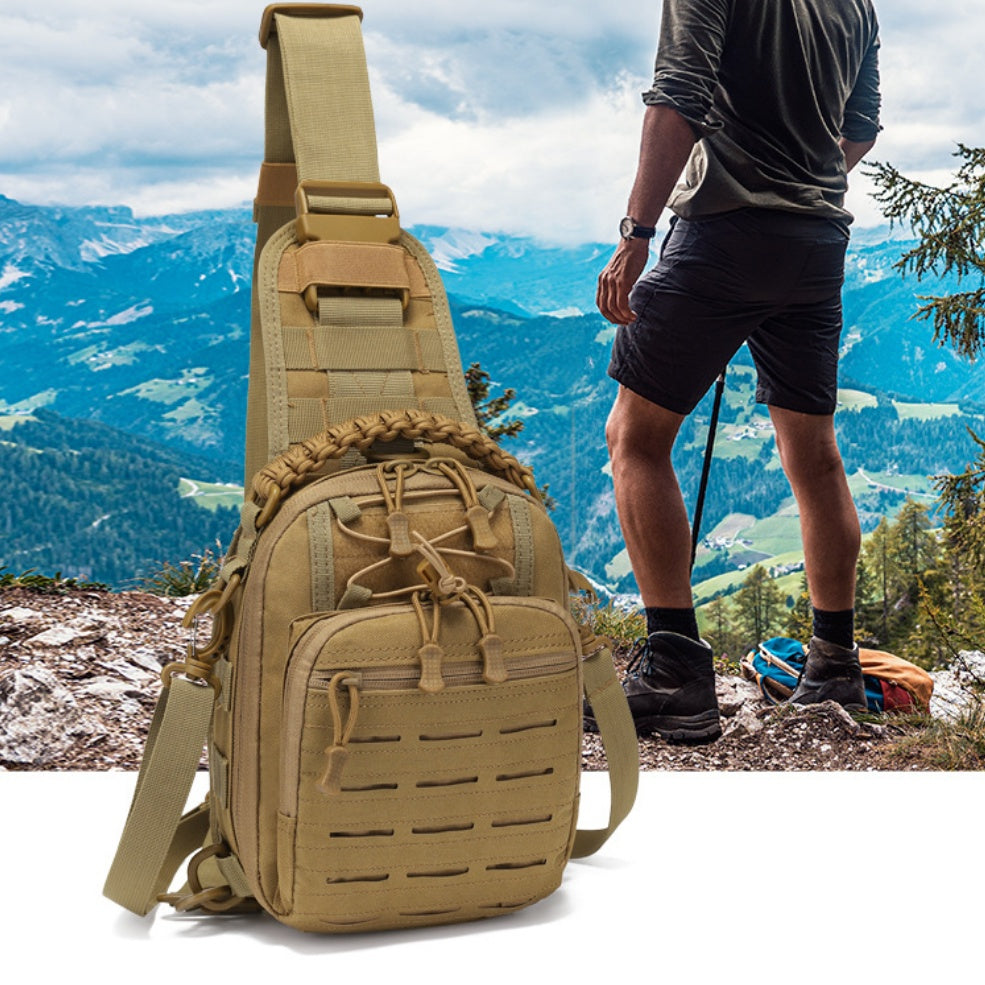Kleiner Taktik-Rucksack mit Camouflage-Muster
