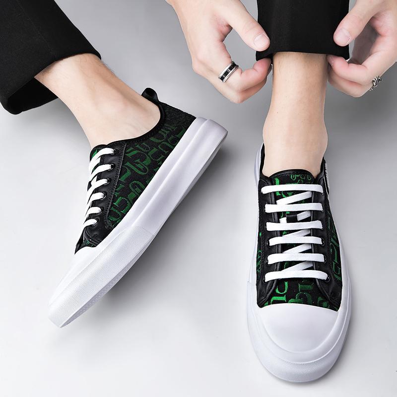 Personality-driven Canvas Skate-Schuhe – Bild 2 | LuxeStyle