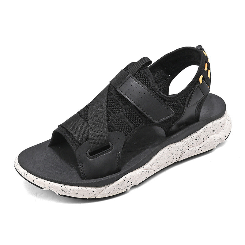 Modische Sandalen für Herren