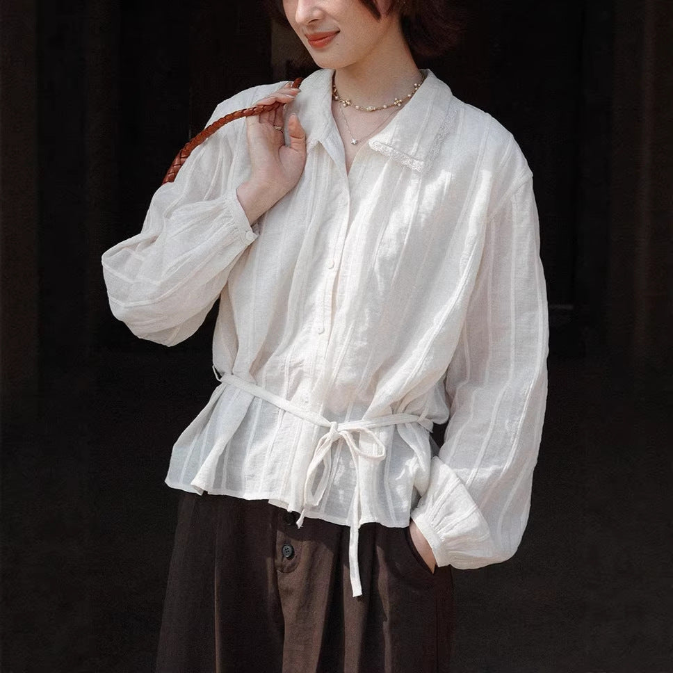 Gestreiftes Jacquard-Shirt mit Taillenbetonung