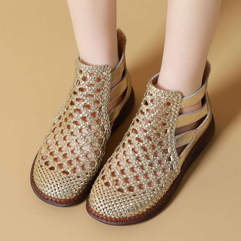 Goldene Mutter-Sandalen – Bild 3 | LuxeStyle