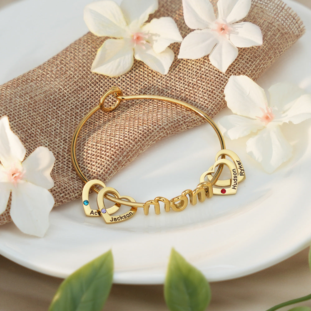 Muttertags-Armband mit Herz-Gravur