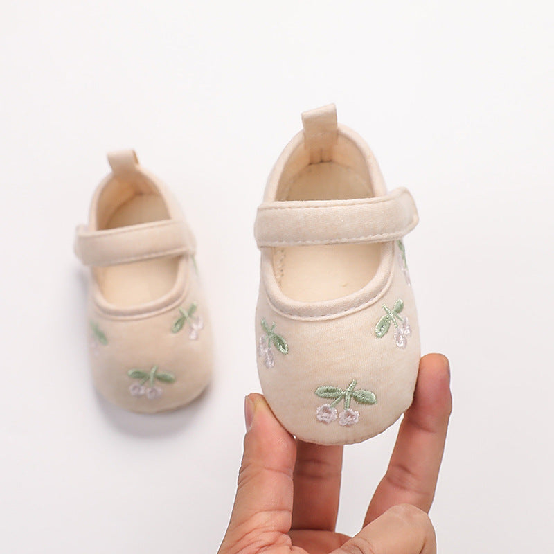 Kleine Blumen Stickerei Schuhe