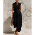 Ärmelloser Jumpsuit mit weitem Bein – Schwarz – Bild 1 | LuxeStyle