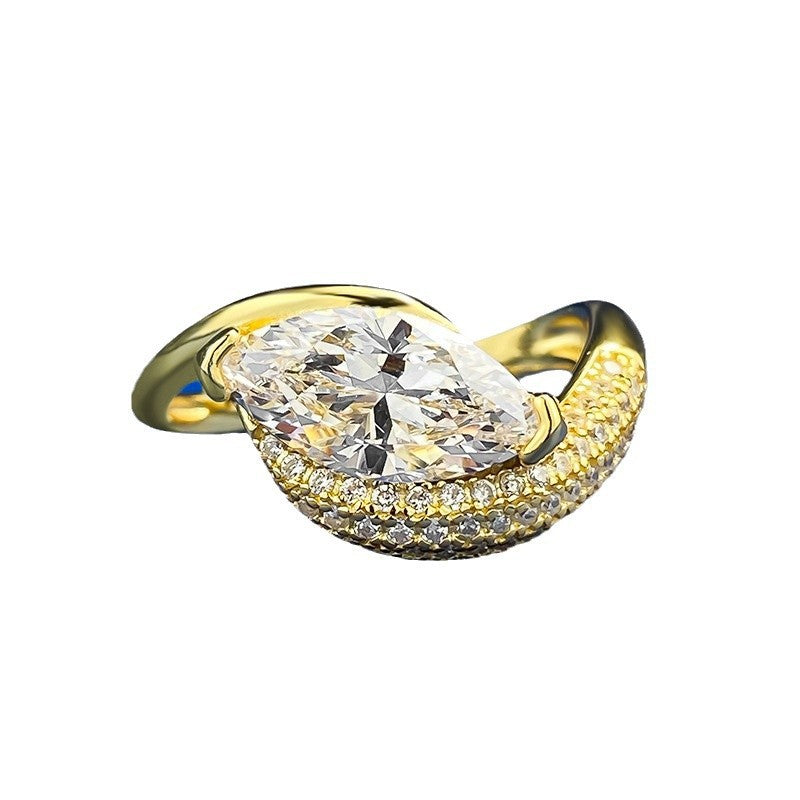Hufeisen-Diamantring