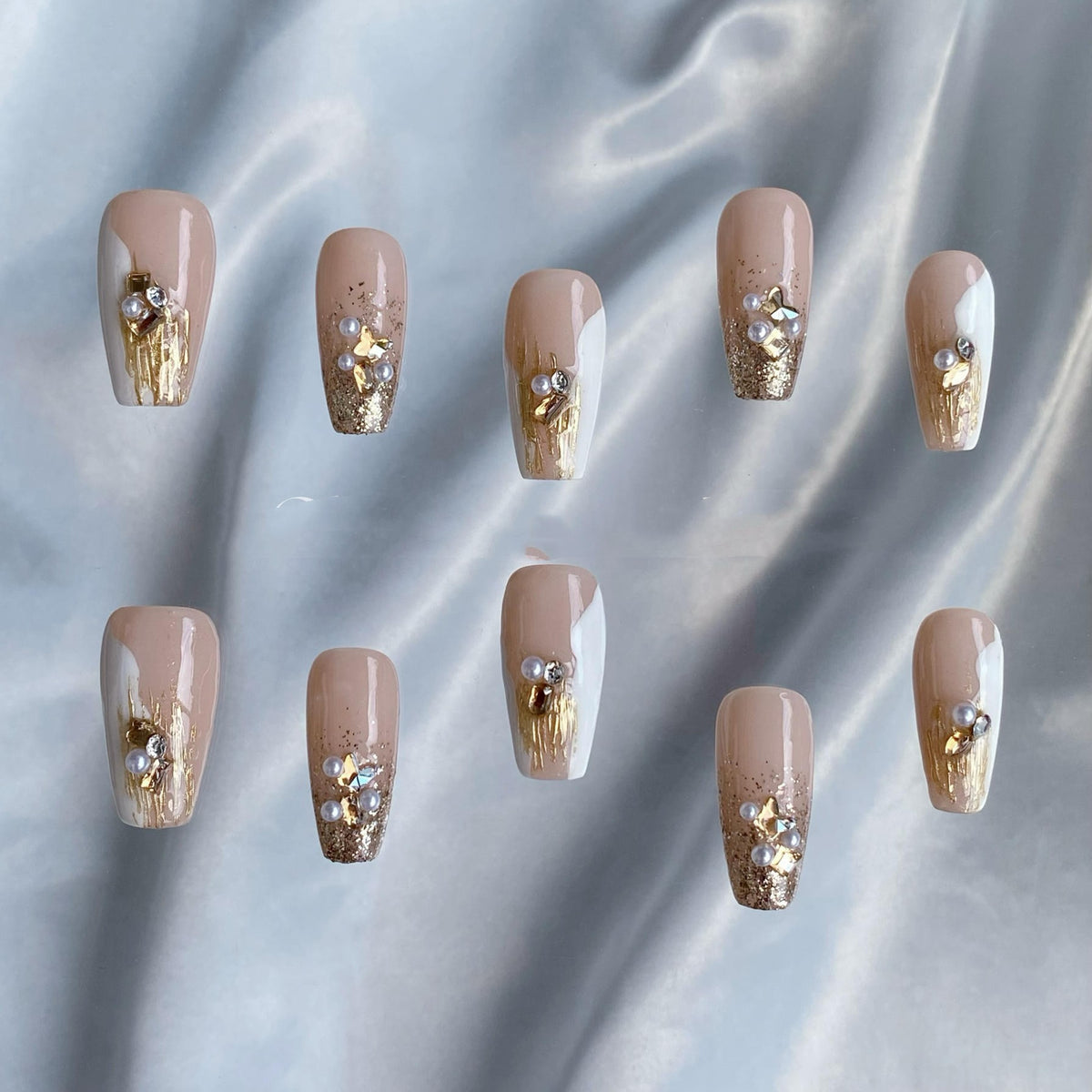 Niche Advanced Finished Manicure – Bild 7 | LuxeStyle