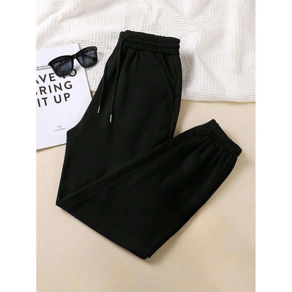 Trendige Jogger-Sweatpants mit weitem Bein