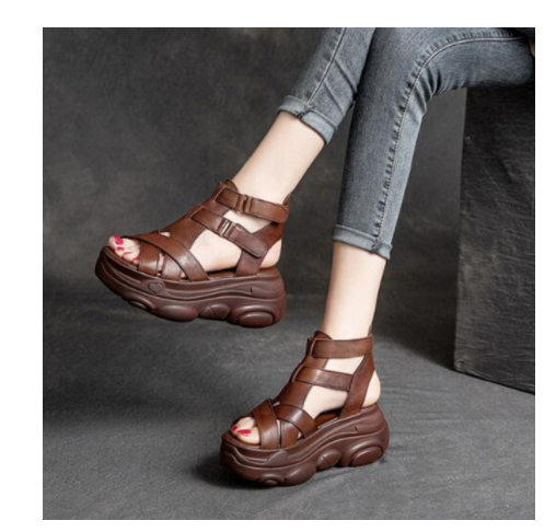 Retro-Sandalen mit hohem Absatz