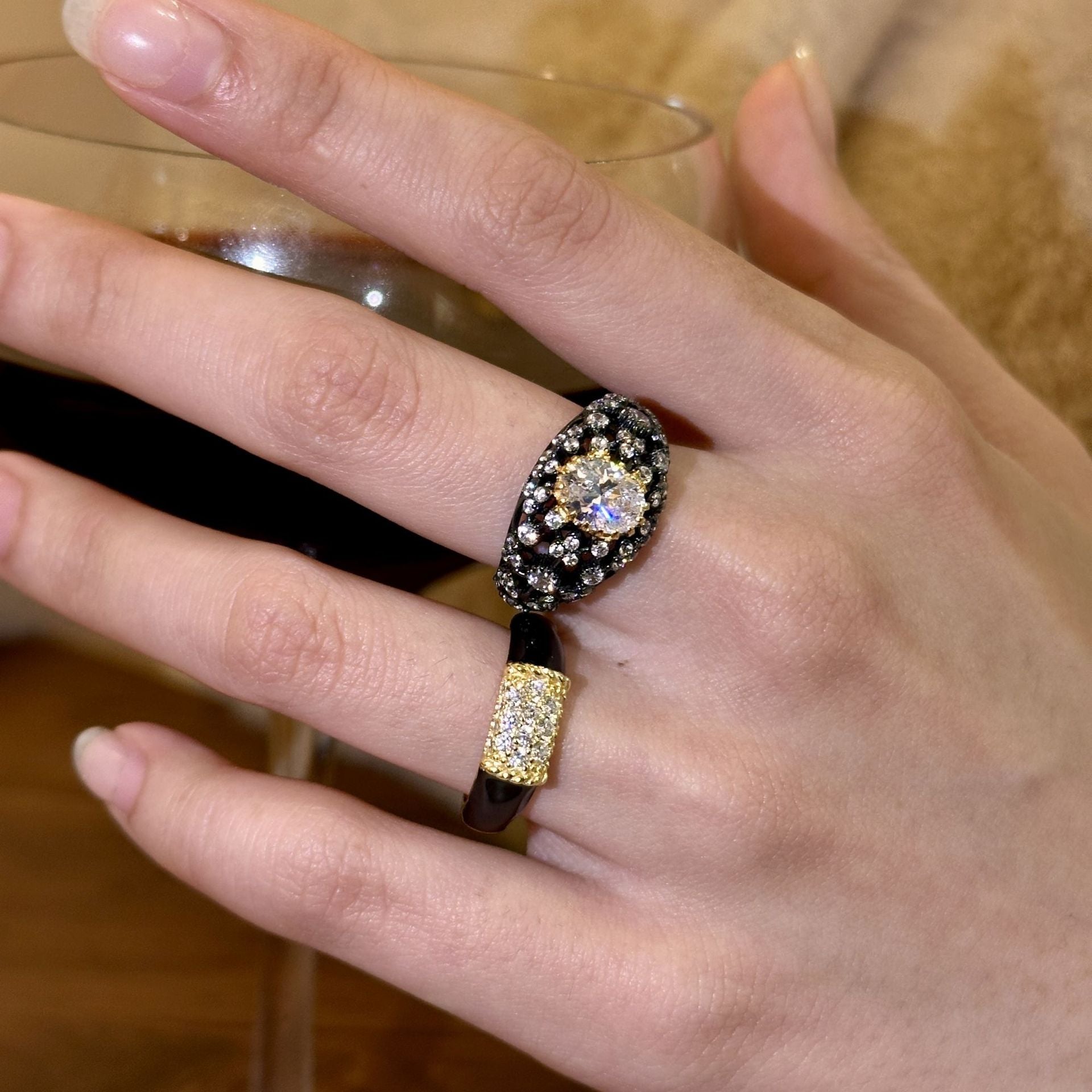 Luxuriöser Diamantring aus S925 Sterlingsilber