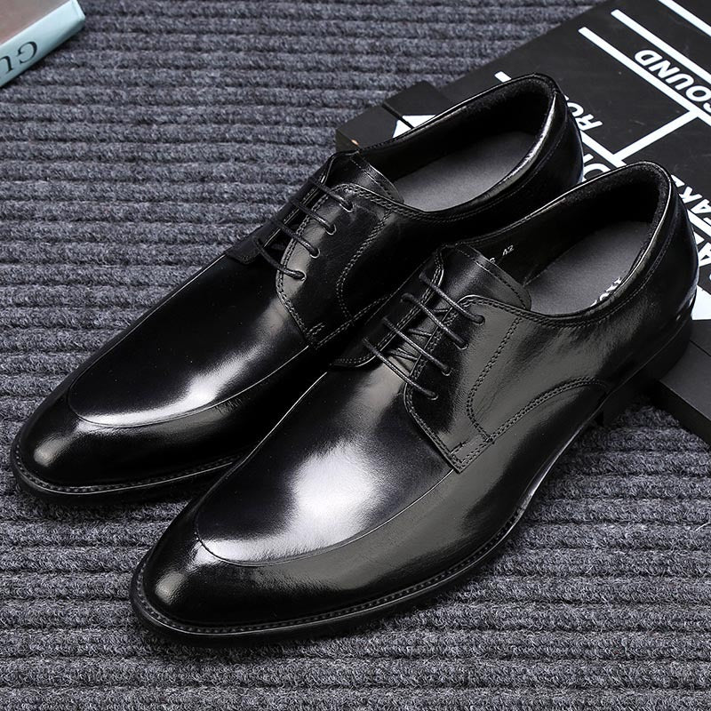 Business-Lederschuhe mit spitzer Zehenpartie