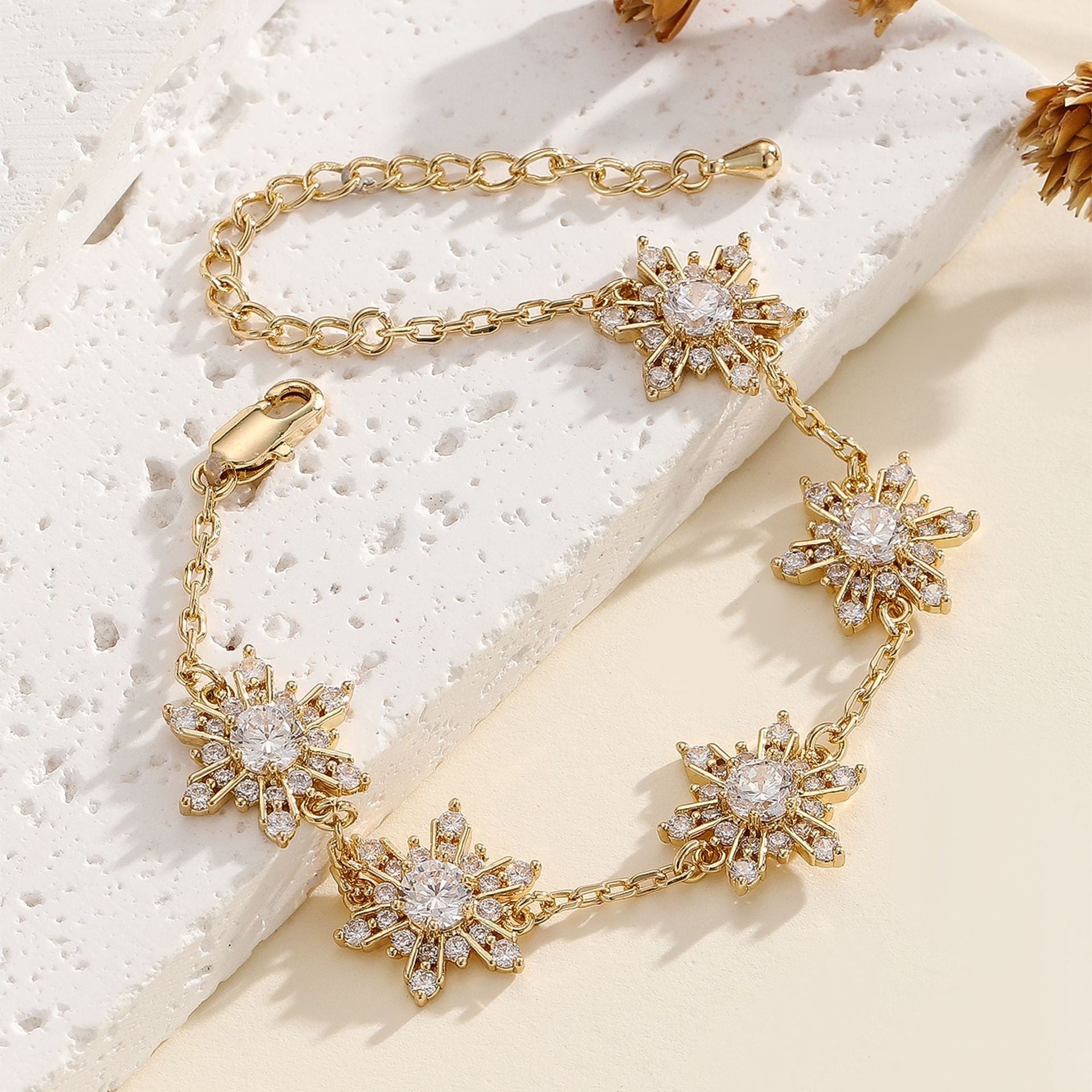 Schneeflocken-Armband mit Zirkonia-Pavé
