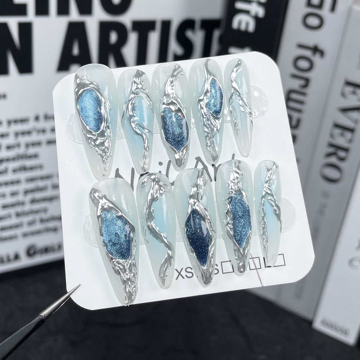 Ocean Blue Cat Eye Kunstnägel | LuxeStyle
