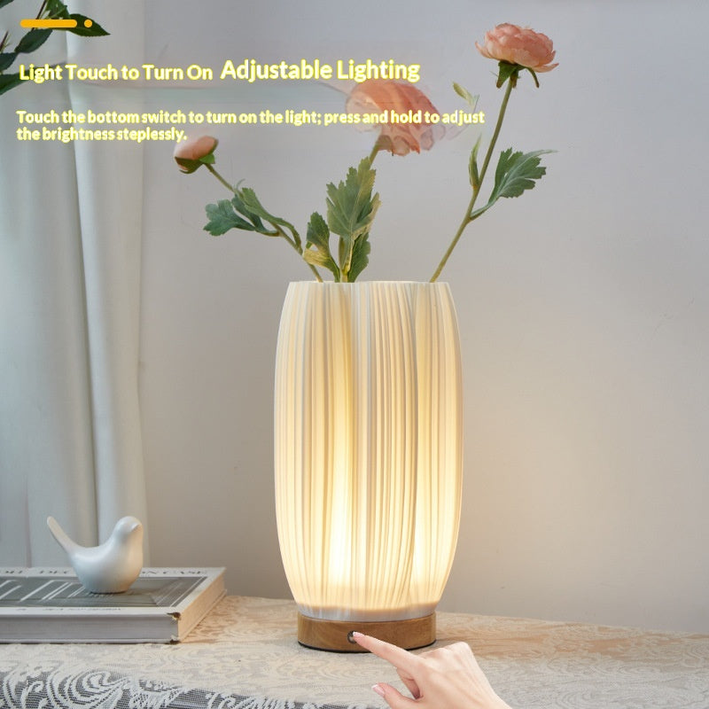 Nordische Nachttischlampe aus massivem Holz mit Ambientebeleuchtung