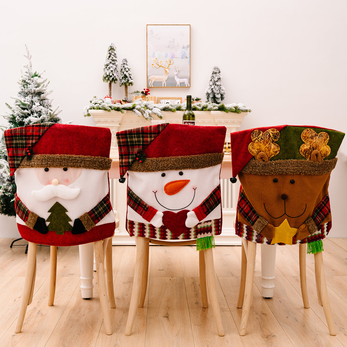 Weihnachtlicher Stuhlbezug aus Fleece mit Schneemann-Design | LuxeStyle