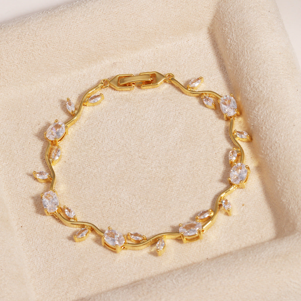 Verstellbares Zirkon-Armband – Bild 9 | LuxeStyle