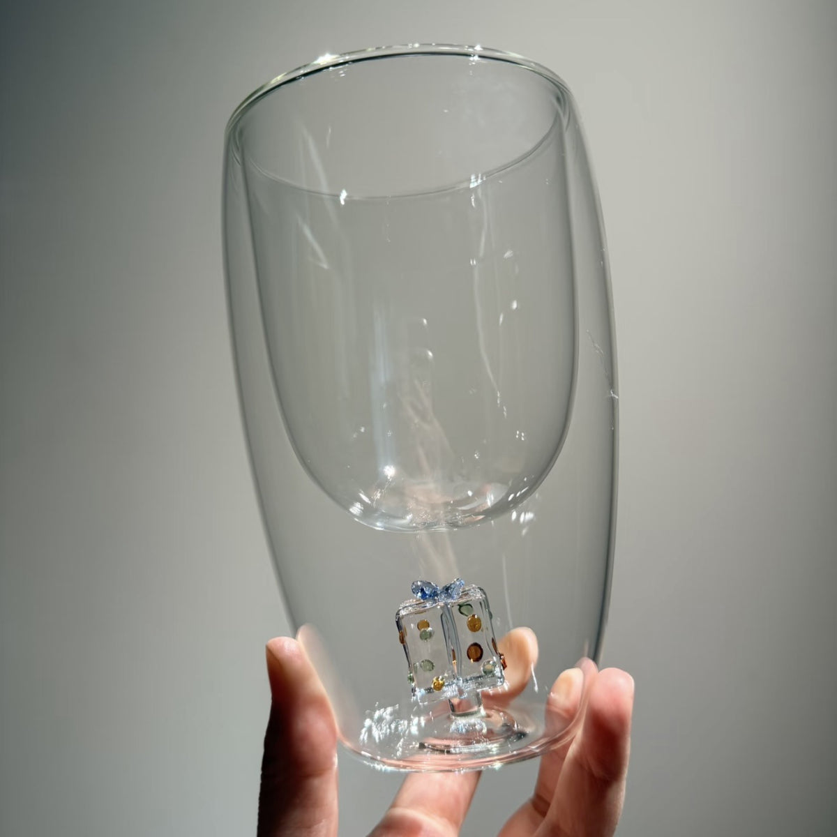 Hitzebeständiges Borosilikatglas mit Henkel – Bild 4 | LuxeStyle