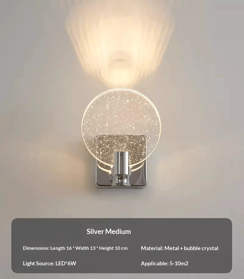 Goldene Wandlichtleiste TV‑Raum – Bild 2 | LuxeStyle