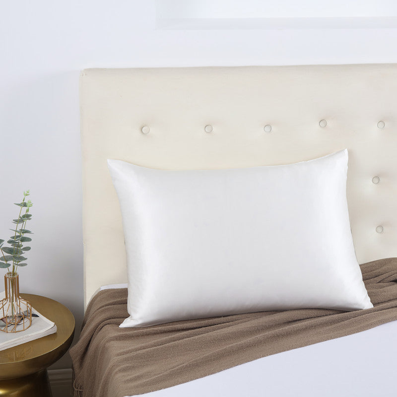 Seidenkissenbezug mit Reissverschluss – Bild 8 | LuxeStyle