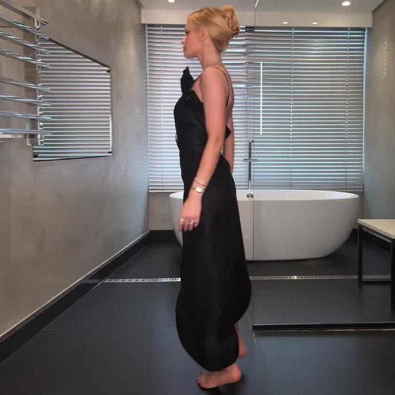 Schwarzes ärmelloses langes Kleid mit Seitenschlitz – Bild 5 | LuxeStyle