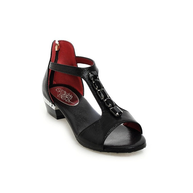 Sandalen mit Strasssteinen und niedrigem Absatz – Bild 5 | LuxeStyle