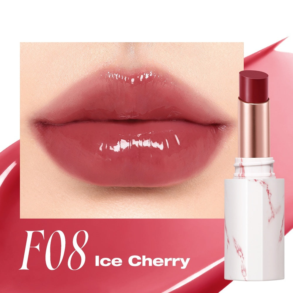 Eismatter Lippenstift mit Spiegelglanz-Finish – Bild 4 | LuxeStyle