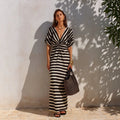 Lose sitzendes Streifen-Kleid – Bild 1 | LuxeStyle