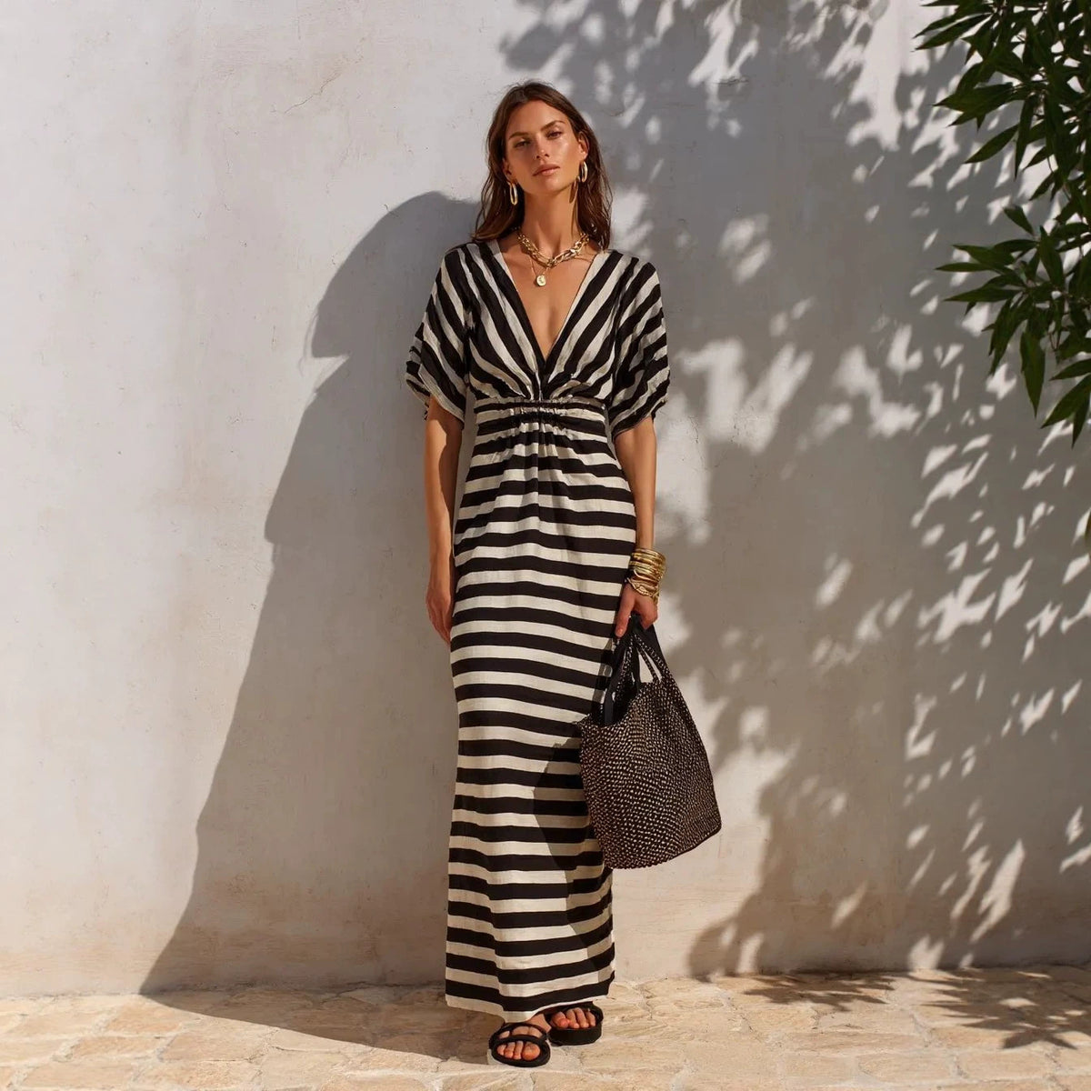 Lose sitzendes Streifen-Kleid – Bild 1 | LuxeStyle