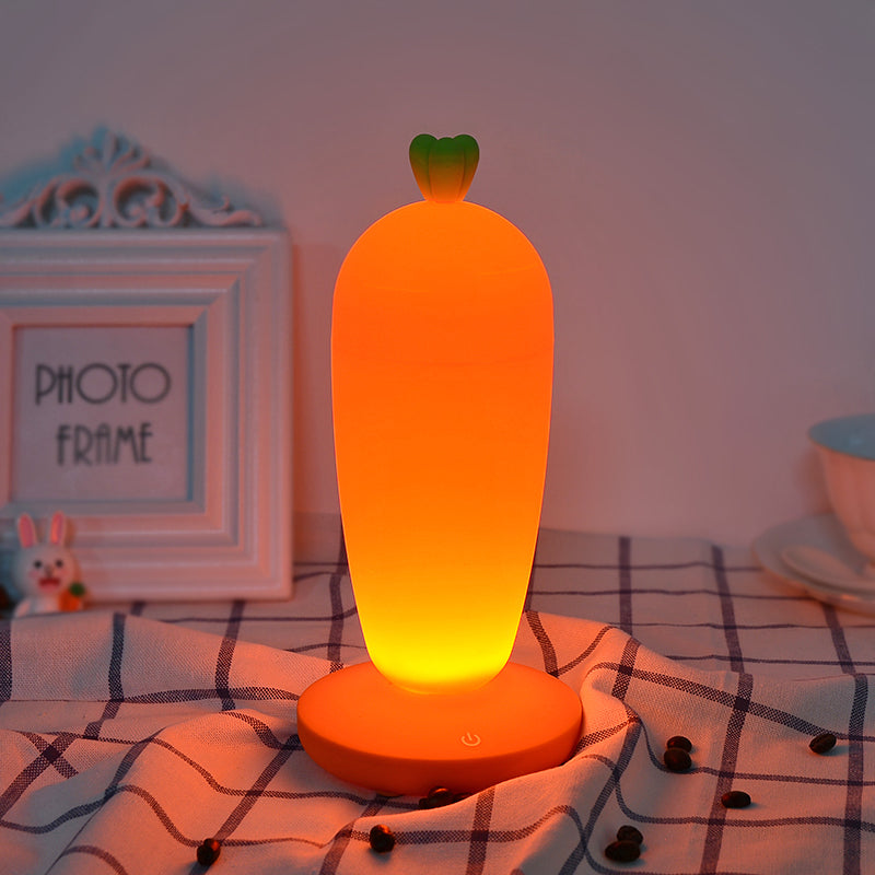Erdbeer-Nachtlicht mit USB-Ladefunktion – Bild 7 | LuxeStyle