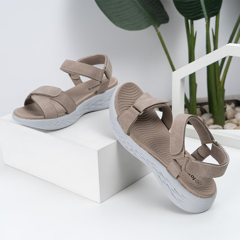 Damen Sandalen mit Keilabsatz und dicker Sohle – Bild 3 | LuxeStyle