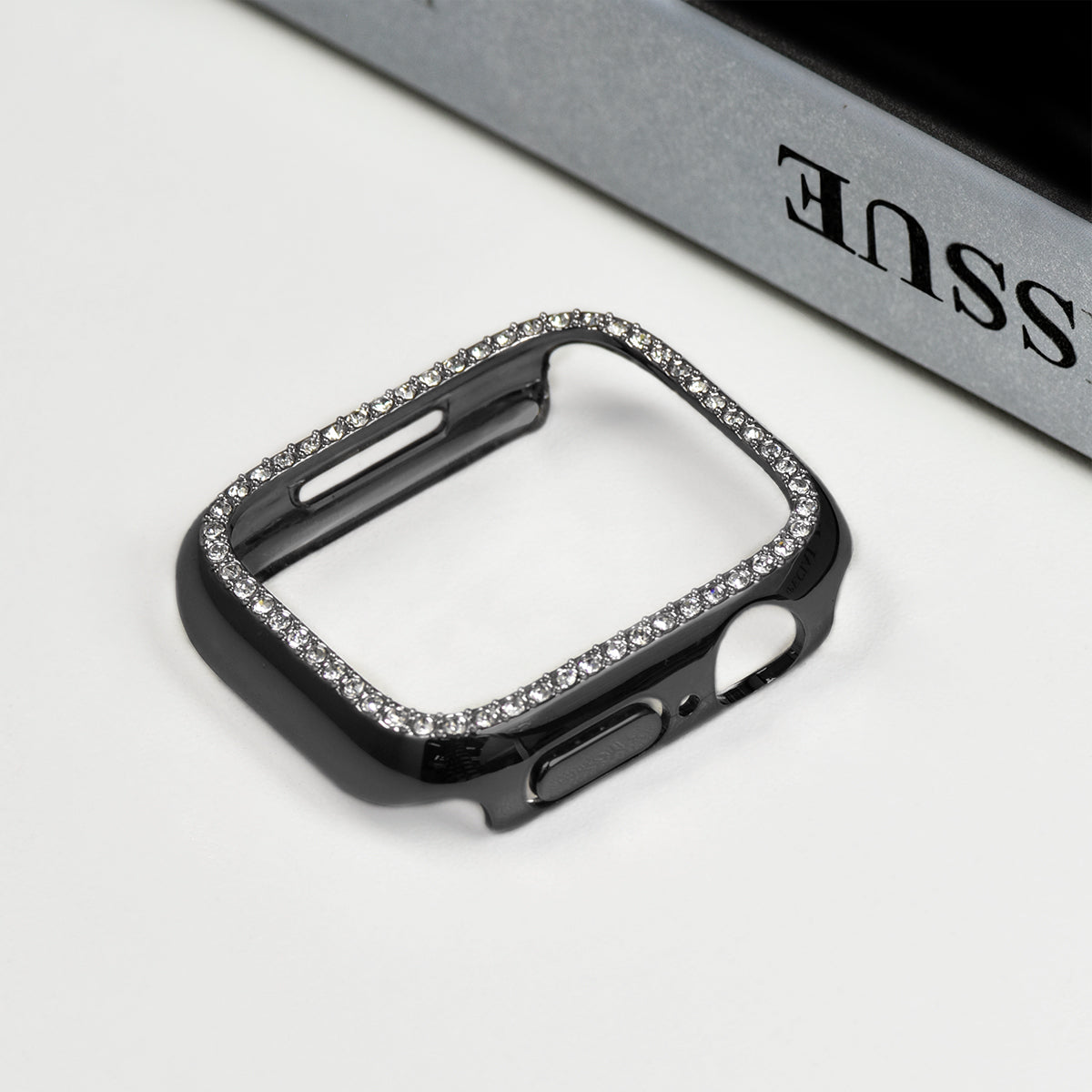 Uhrengehäuse mit Diamant-Einlage – Bild 11 | LuxeStyle