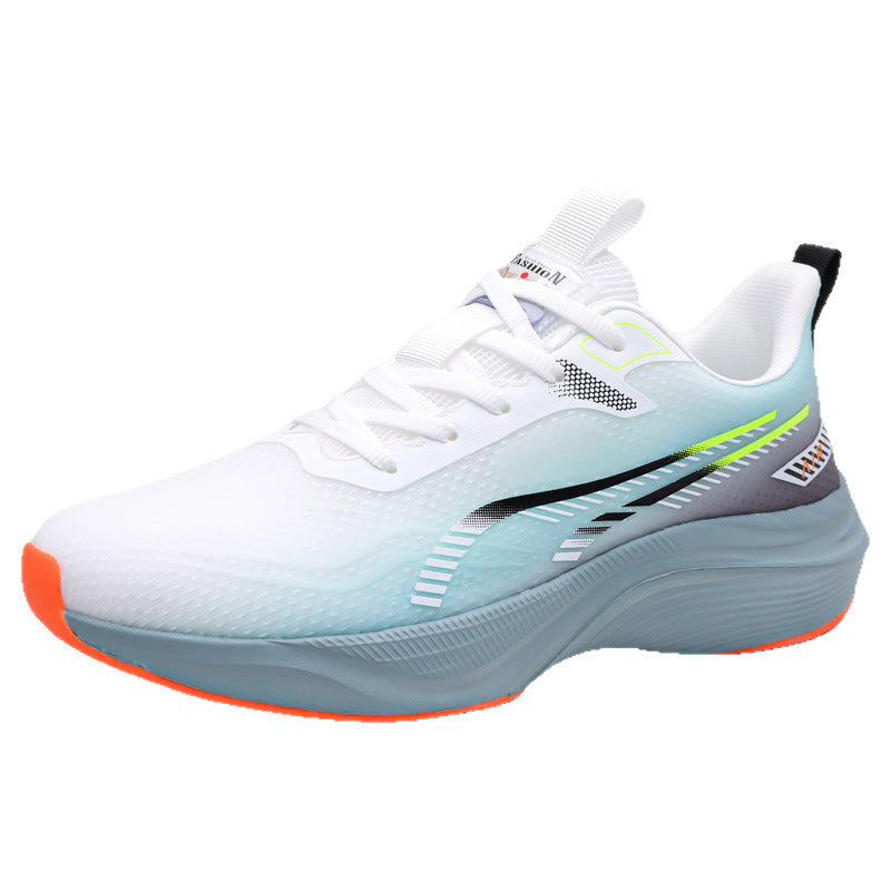 Bequeme Laufschuhe mit dicker Sohle