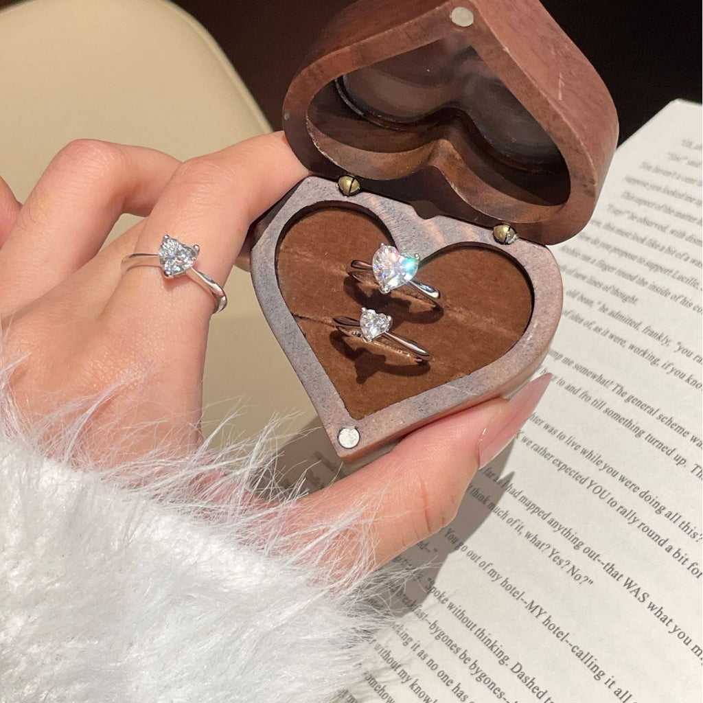 Hao Stone Herzring für Damen | LuxeStyle