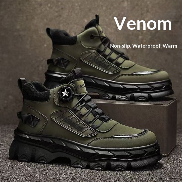 Sportliche Outdoor Boots mit leichter Erhöhung