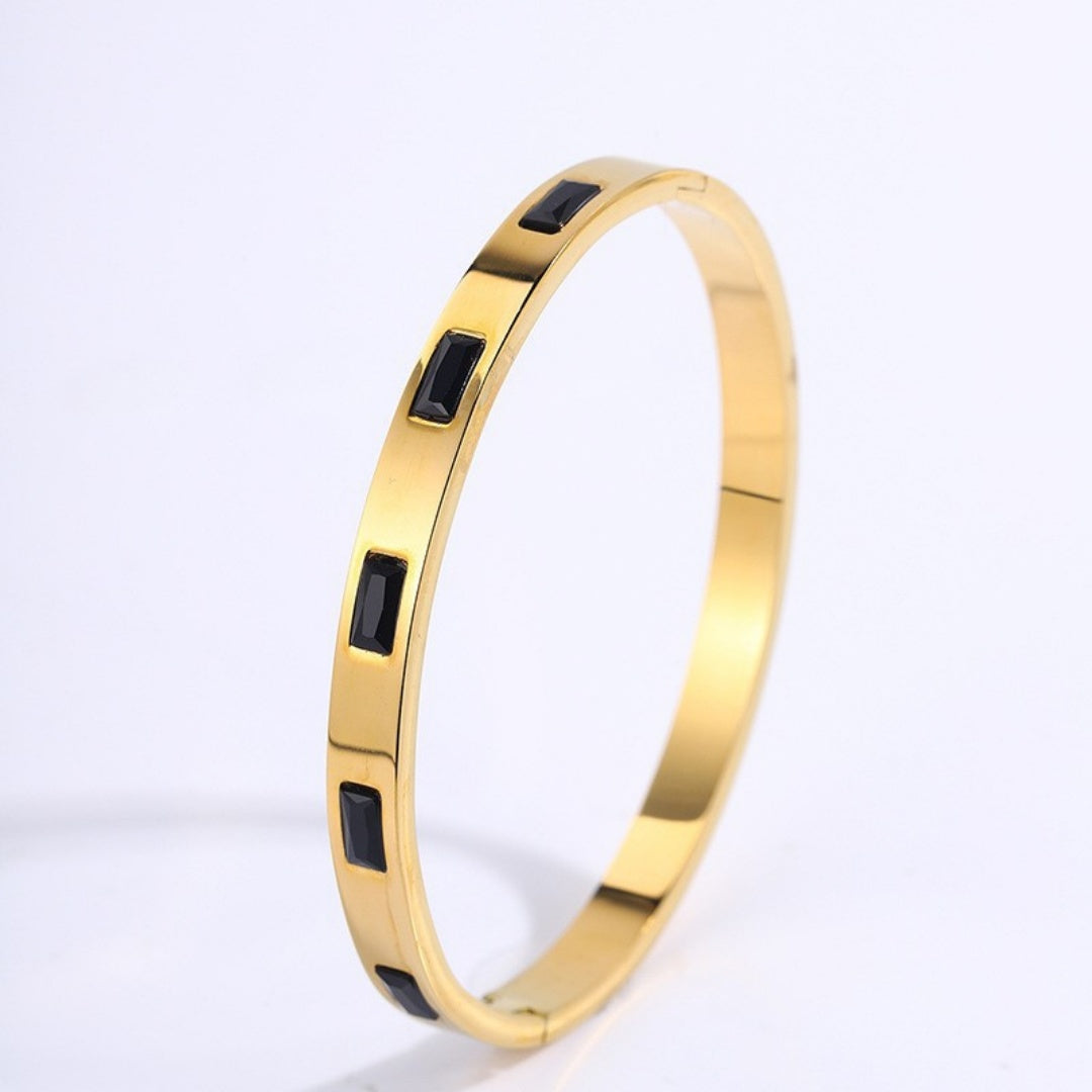 Titanstahl-Armreif mit Sternen und Mond – Bild 3 | LuxeStyle