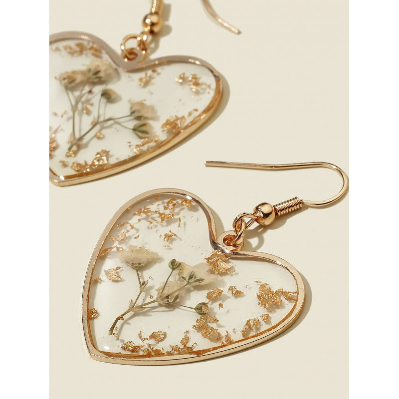 LuxeStyle Ohrhänger «Fleur» · Herz mit Trockenblumen, Gold – Bild 3 – LuxeStyle Schweiz