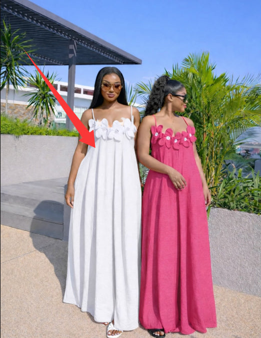 Kleid mit 3D-Blumenstickerei