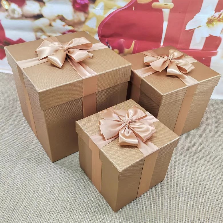Geschenkverpackung aus Hartpapier – Bild 11 | LuxeStyle