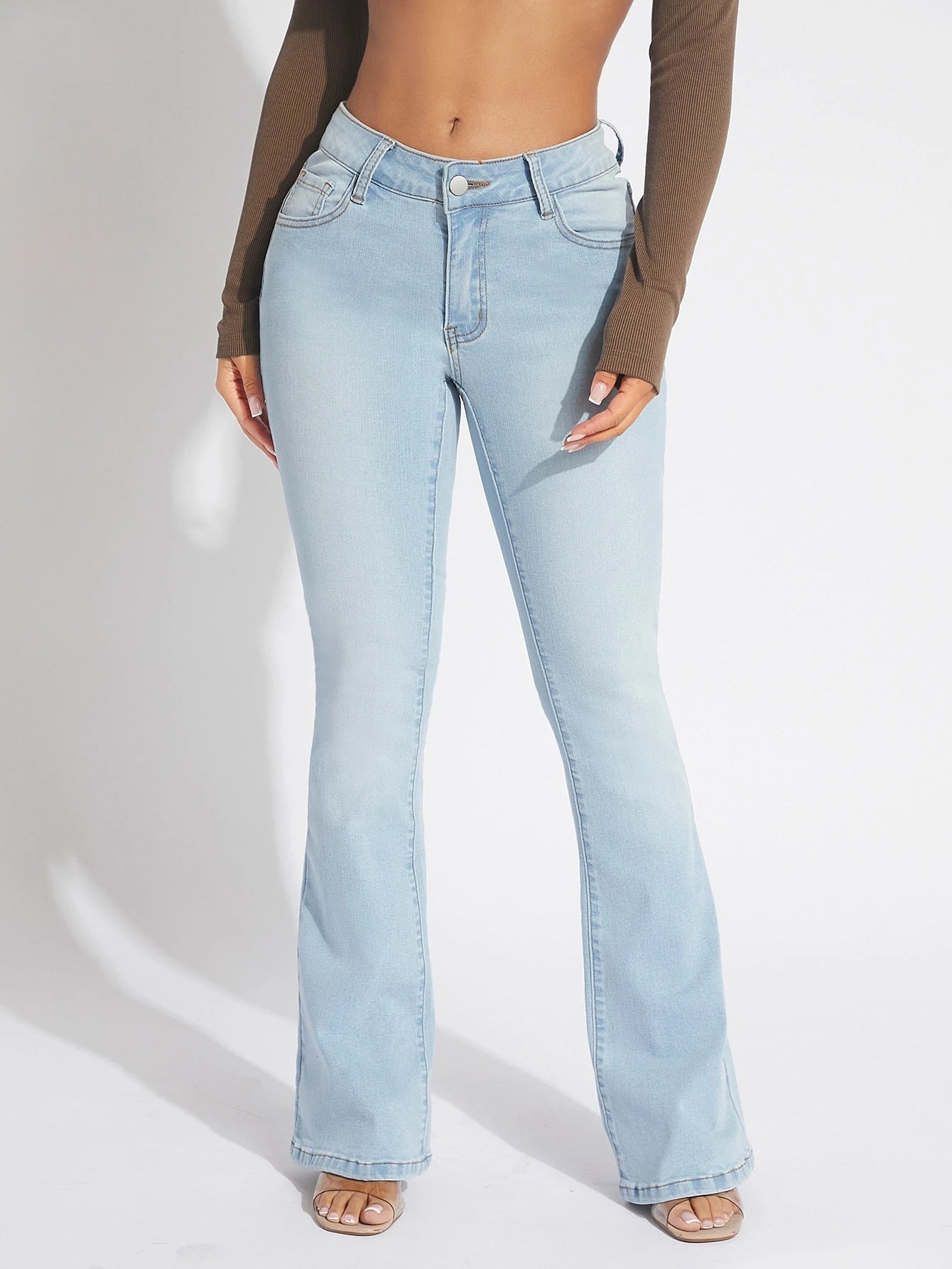 Elastische Retro Flared Jeans für Damen – Ansicht 3
