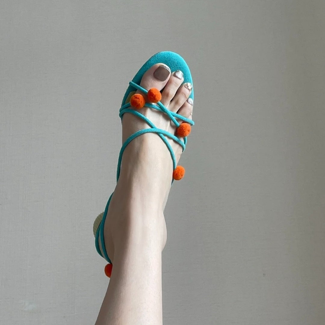Schafleder-Sandalen mit Cyan-Leder – Bild 2 | LuxeStyle