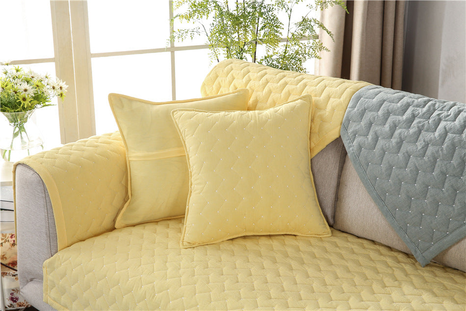 Gestepptes Sofa-Kissen aus Baumwolle – Bild 5 | LuxeStyle