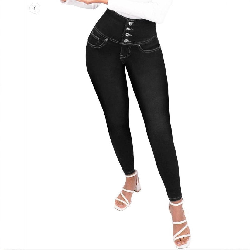Formende Apfelpfanne-Jeans in Hellblau