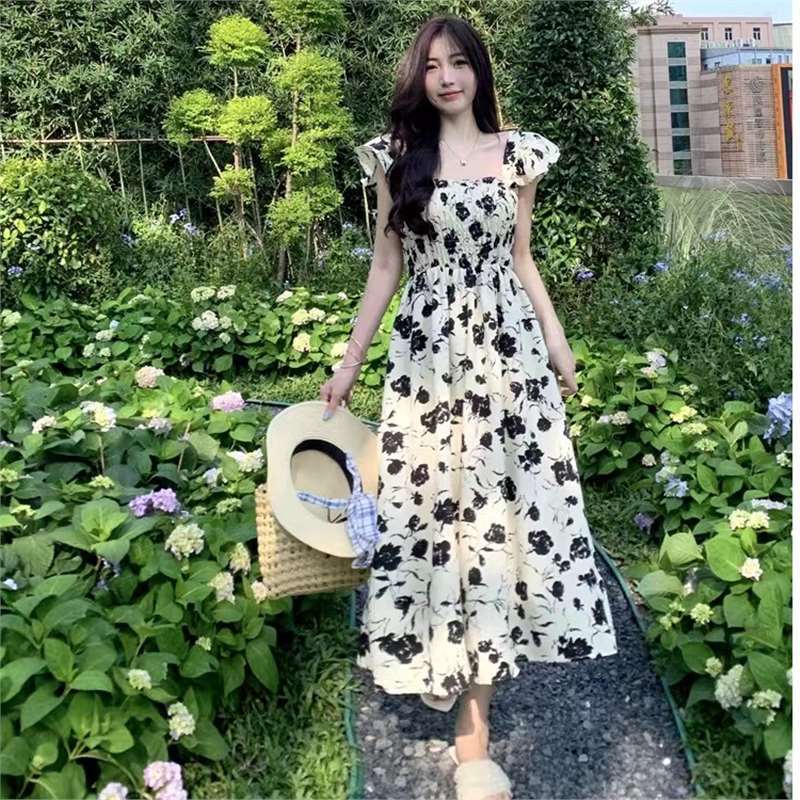 Elegantes geblümtes Minikleid im französischen Stil – Bild 2 | LuxeStyle