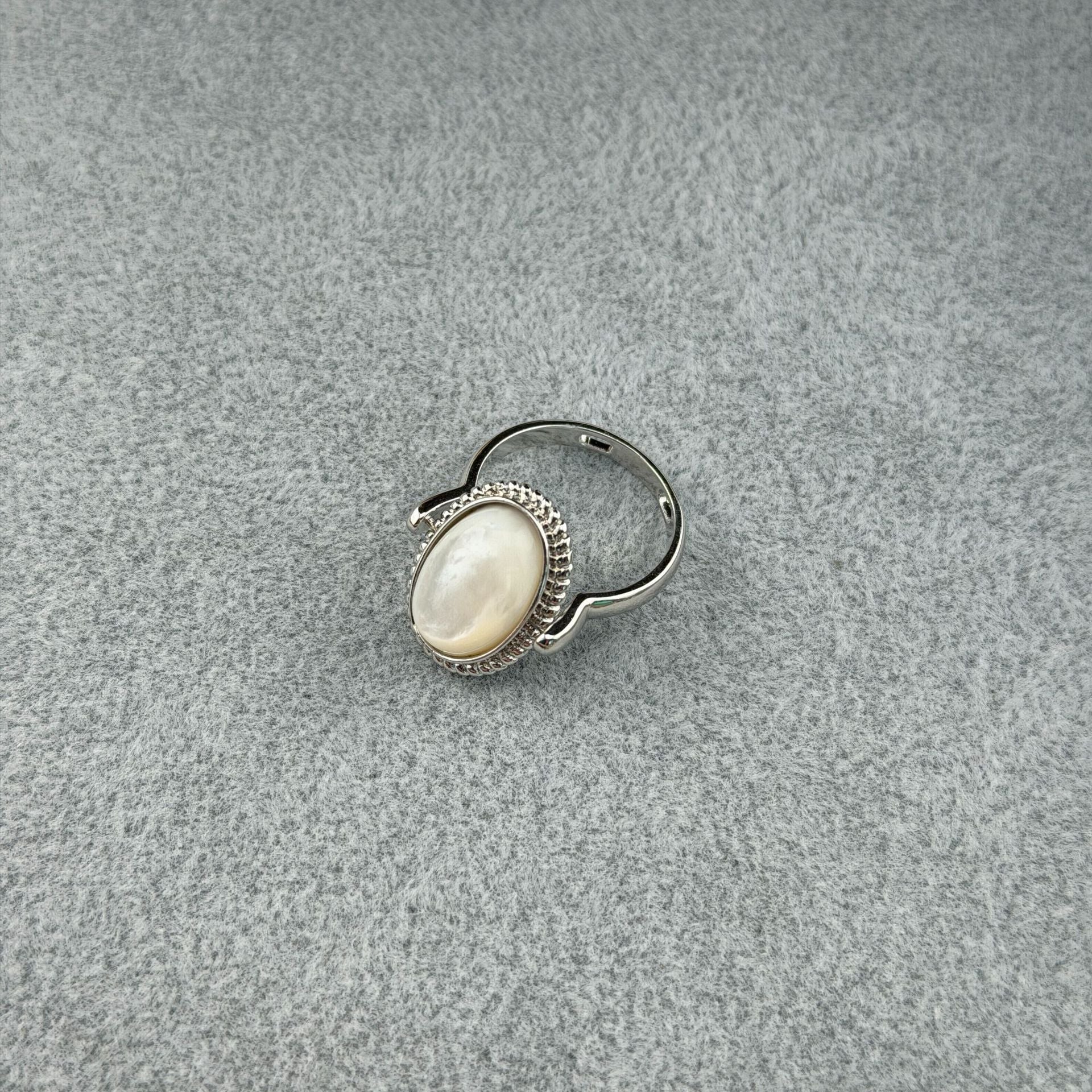 Schmetterling-Schale Pferd Ring